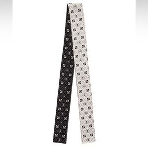 CHANEL Silk Interlocking CC Logo Bandeau Scarf